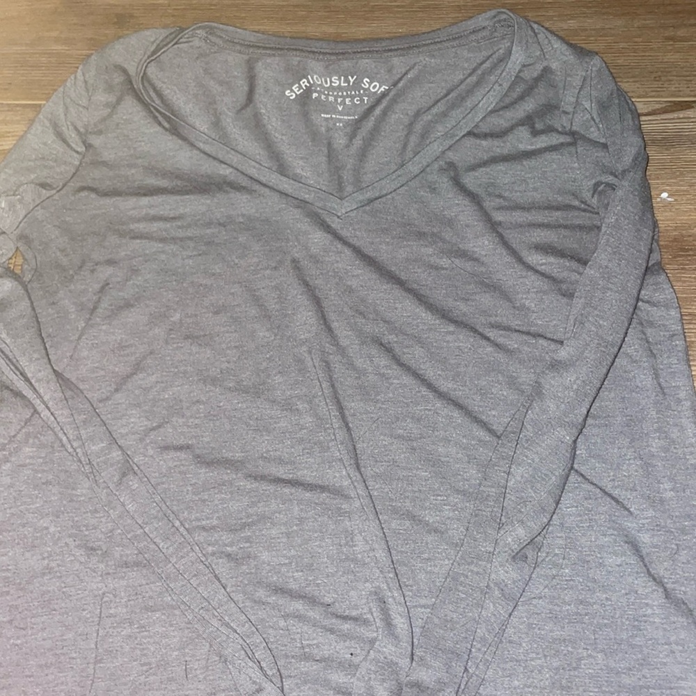 aeropostale grey long sleeve shirt.